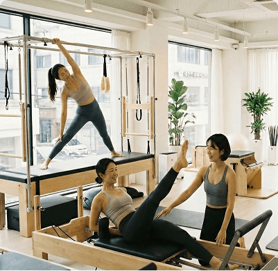 필라테스 스튜디오-color